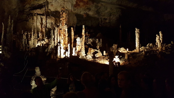 Tropfsteinhöhle, Avignon 2019